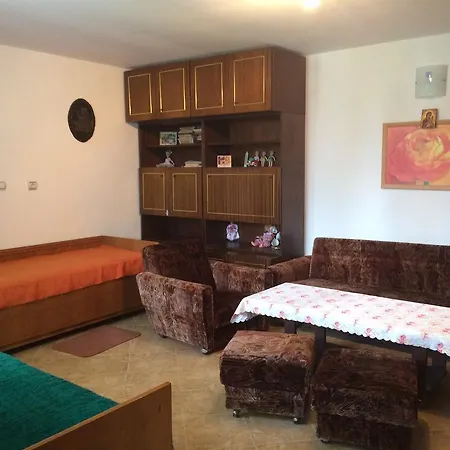 Mateevi's Guest 2* Veliko Tarnovo